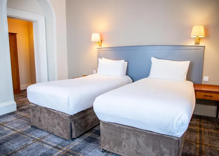 Arnos Manor Hotel